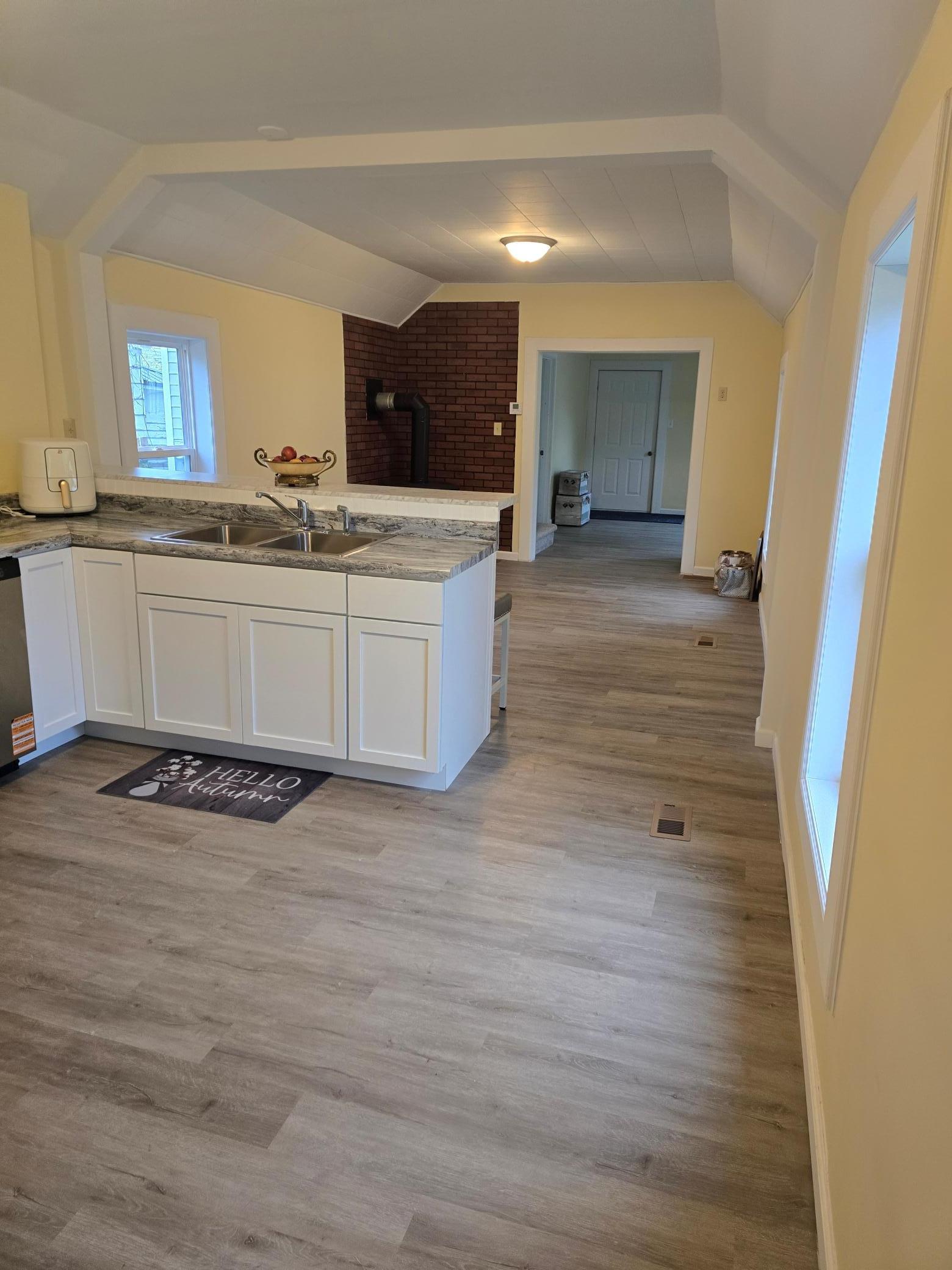 225 East 5th Street Red Wing, MN 55066 - Photo 17 of 39