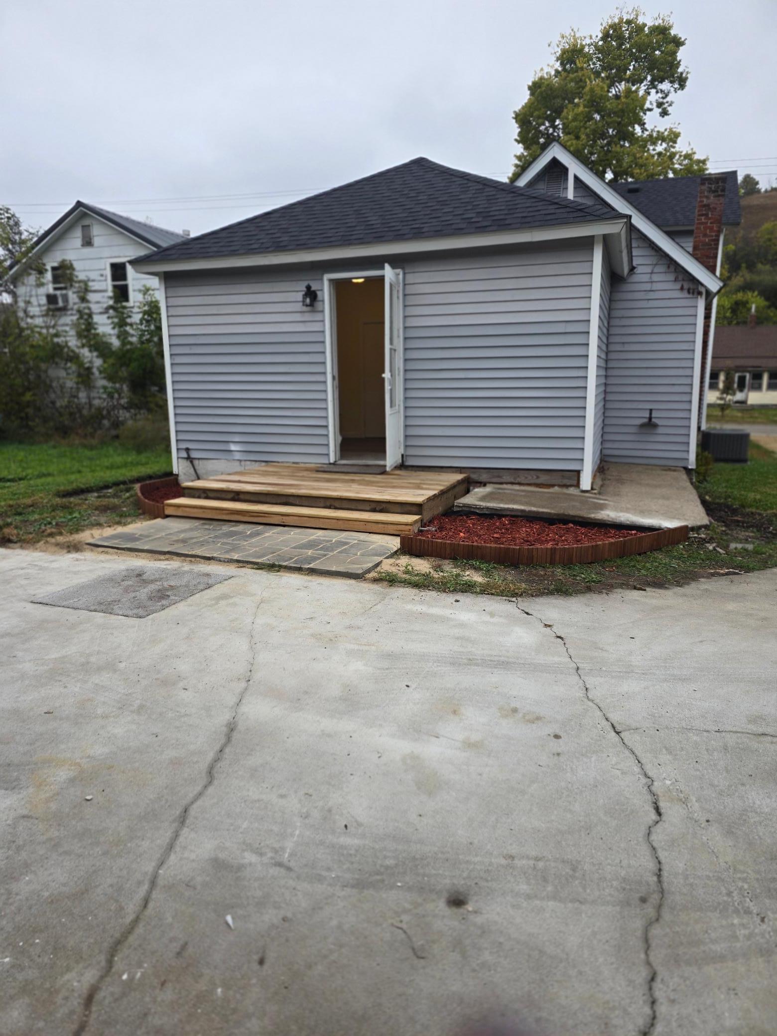 225 East 5th Street Red Wing, MN 55066 - Photo 5 of 39