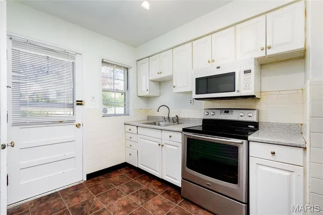 $95,000 | 925 Riverview Boulevard, St. Louis, MO 63147