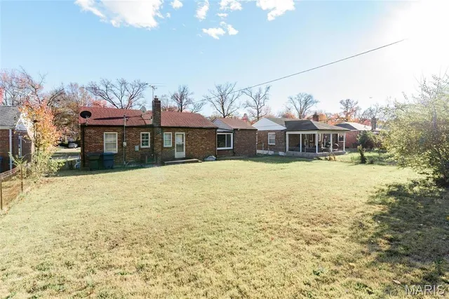 $95,000 | 925 Riverview Boulevard, St. Louis, MO 63147