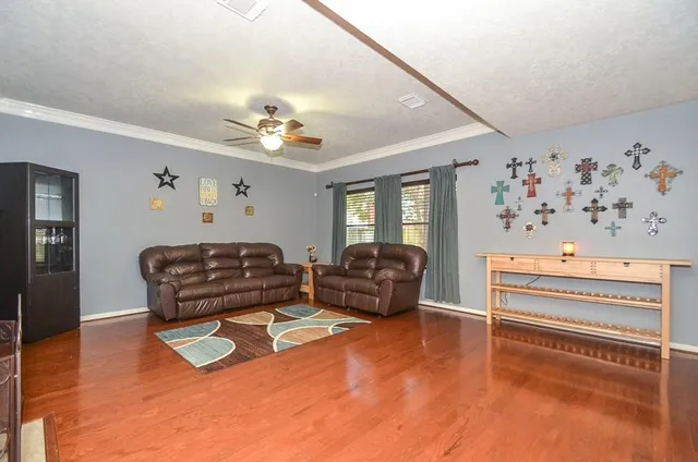 $323,500 | 20402 Avery Point Drive, Katy, TX 77449