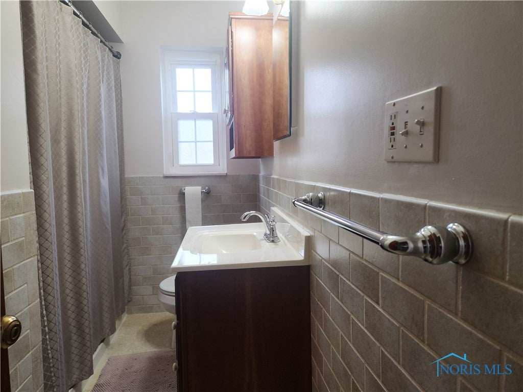 1915 Cass Road Toledo, OH 43614 - Photo 23 of 29 Gallery Image 23