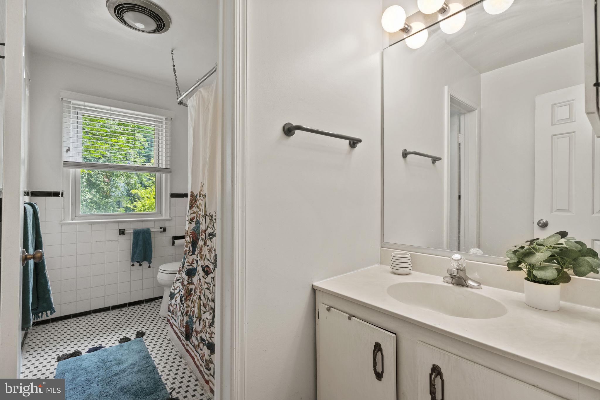 8520 Bradford Road, Unit 44 Silver Spring, MD 20901 - Photo 13 of 24