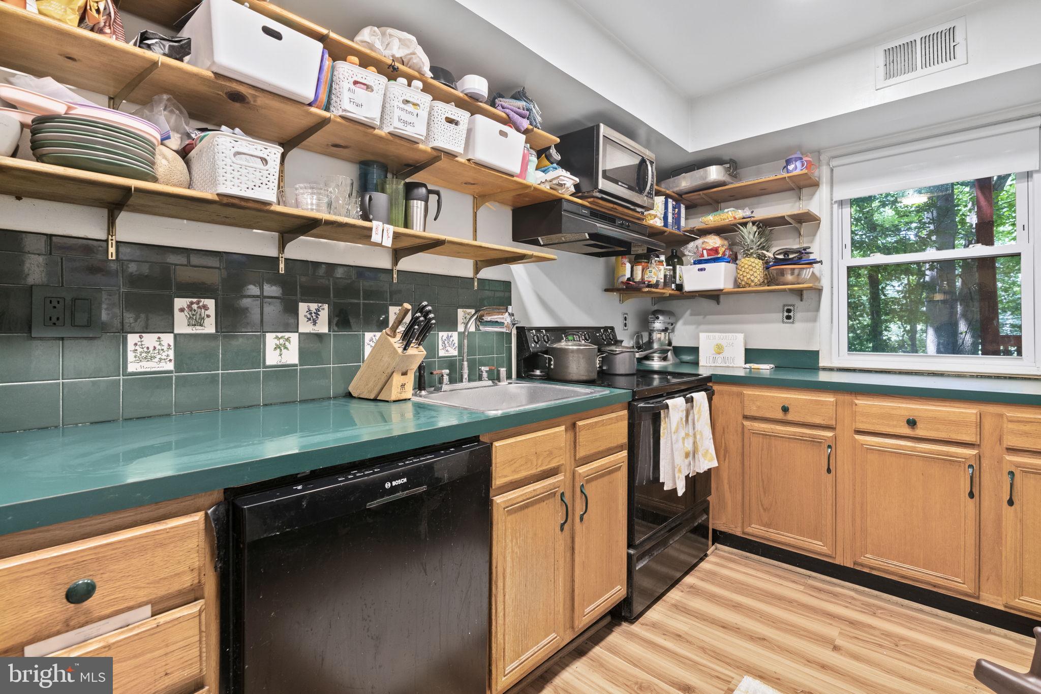 8520 Bradford Road, Unit 44 Silver Spring, MD 20901 - Photo 6 of 24