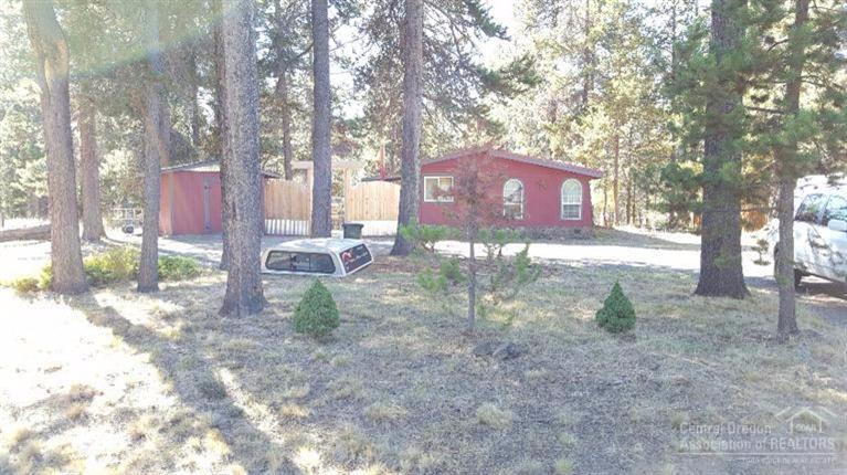 55837 Snow Goose Road Bend, OR 97707 - Photo 1 of 24 Large horse shoe driveway... Private set