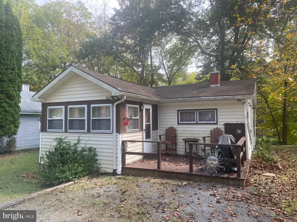 $79,995 | 100 Bubbling Spring Road, Yellow Spring, WV 26865