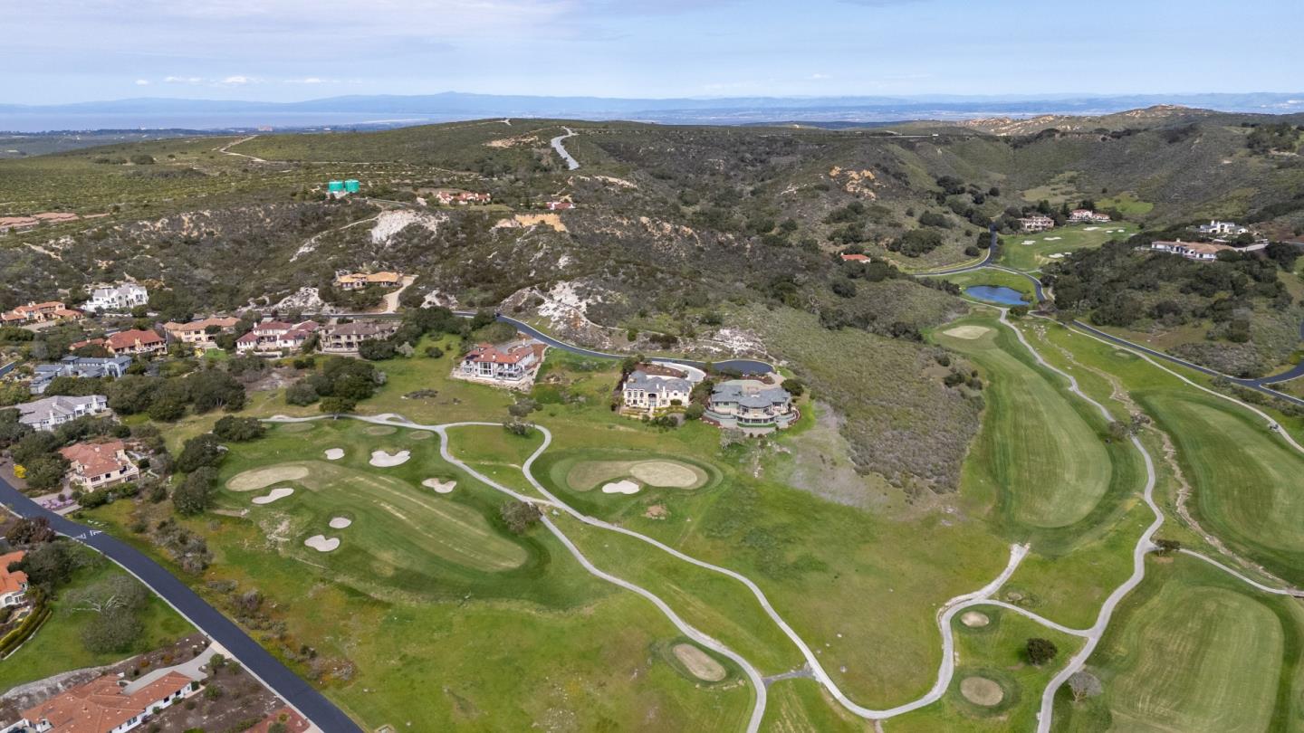 315 Pasadera Court Monterey, CA 93940 - Photo 9 of 30 Gallery Image 9