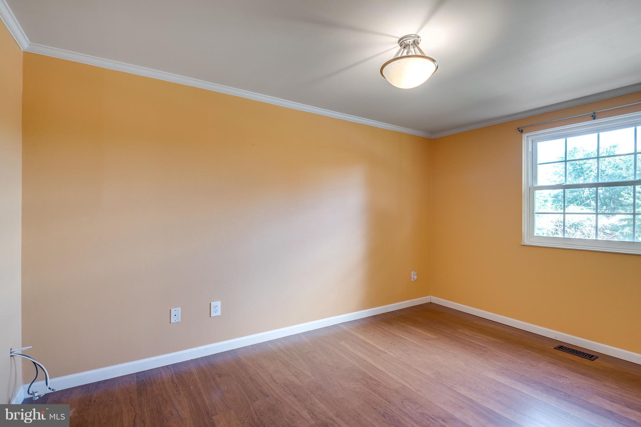 156 Magnolia Road Sterling, VA 20164 - Photo 17 of 30 Bedroom
