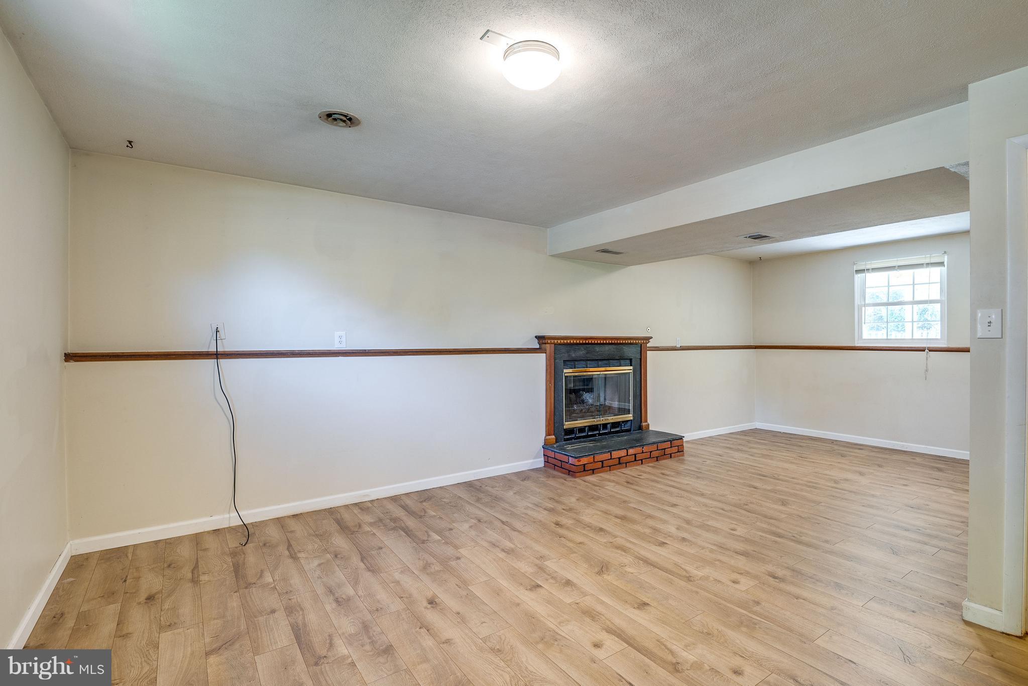 156 Magnolia Road Sterling, VA 20164 - Photo 20 of 30 Basement