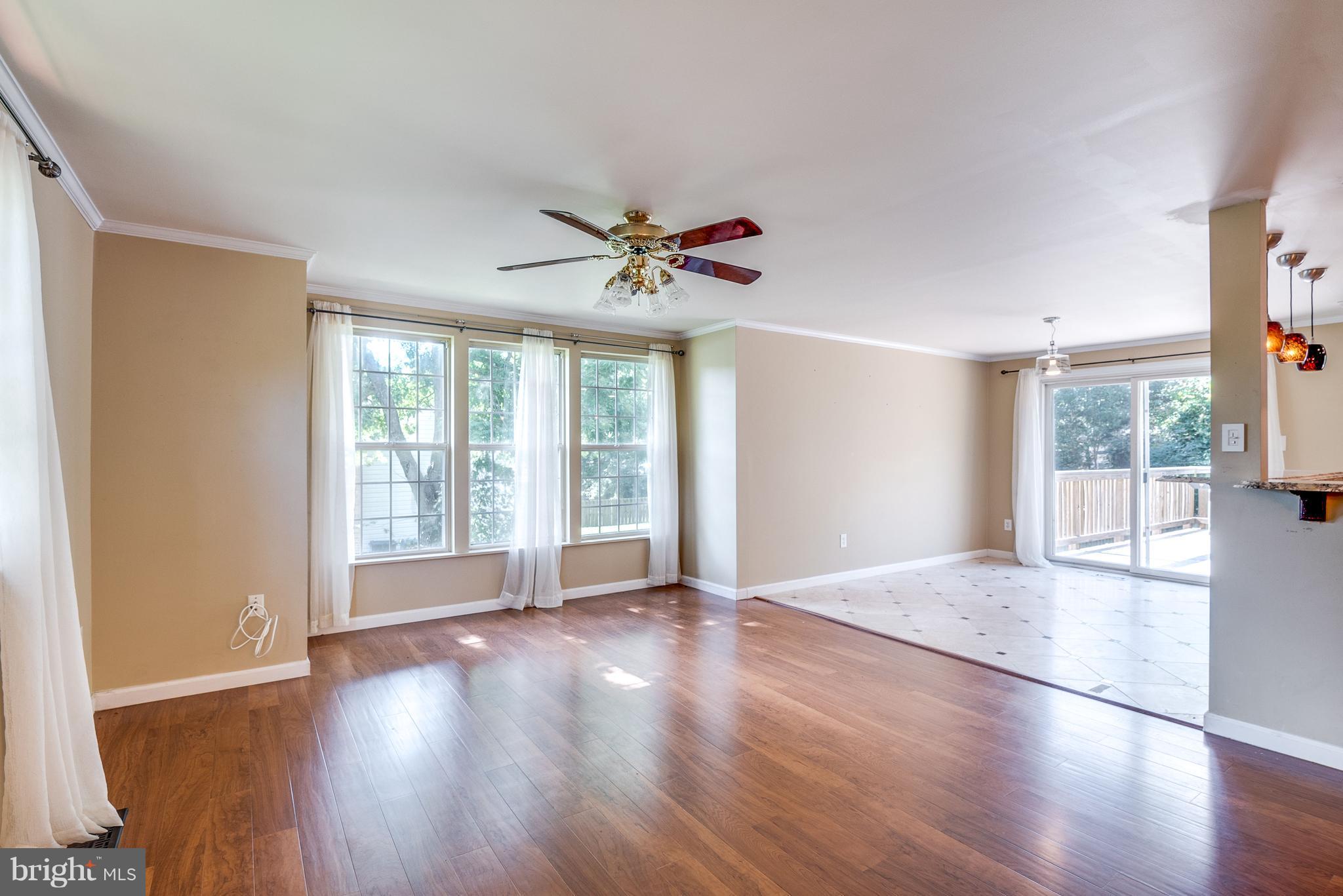 156 Magnolia Road Sterling, VA 20164 - Photo 5 of 30 Family Room