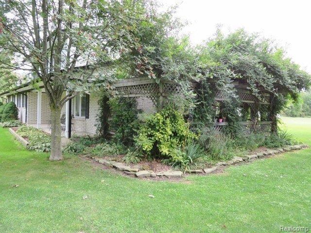 16083 Hough Road Allenton, MI 48002 - Photo 22 of 31 IMG_1356 (640x480).jpg