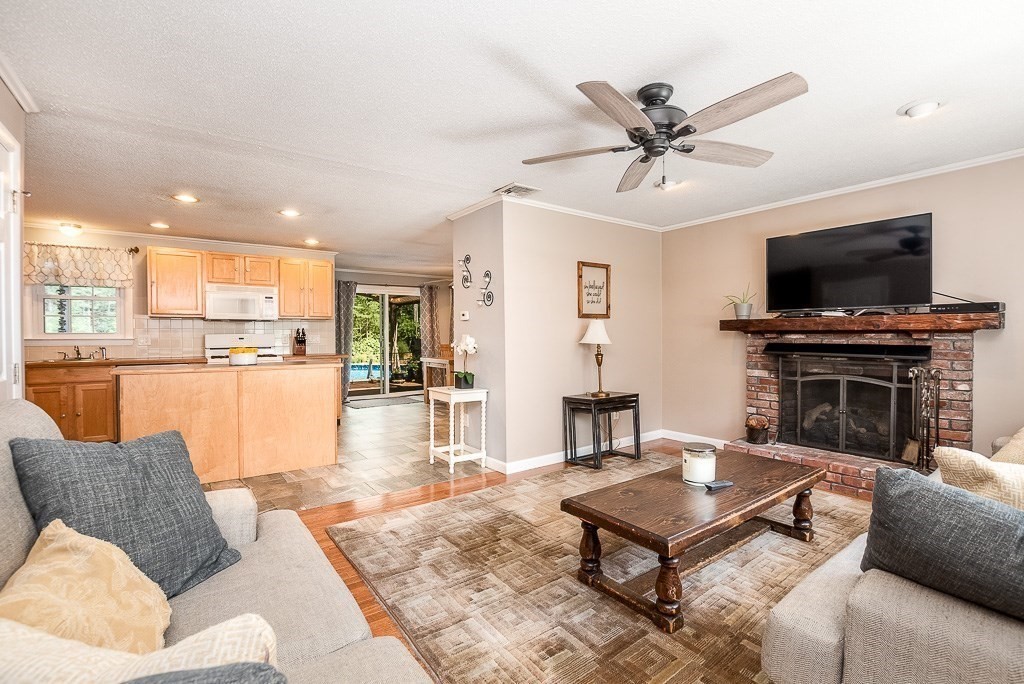 144 South Meadow Road Carver, MA 02330 - Photo 4 of 39 Gallery Image 4