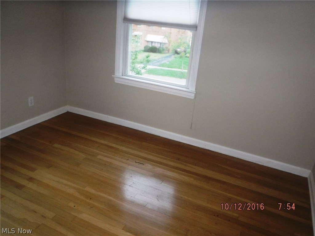 4402 Silsby Road University Heights, OH 44118 - Photo 9 of 13