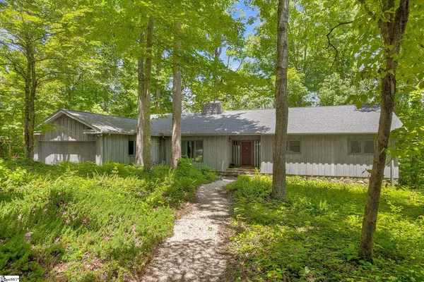 $450,000 | 2109 Moorefield Memorial Highway, Pickens, SC 29671