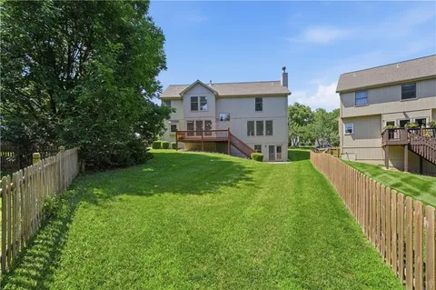 $529,950 | 8006 West 122nd Terrace, Overland Park, KS 66213