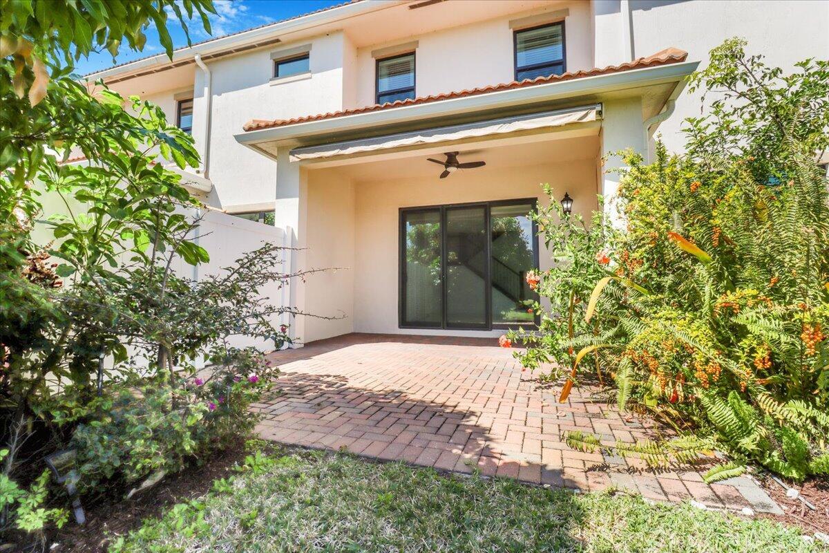 10098 Akenside Drive Boca Raton, FL 33428 - Photo 19 of 41 IMG_4108