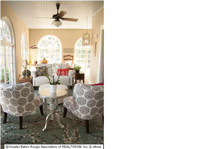 2357 Tulip Street Baton Rouge, LA 70806 - Photo 4 of 24 Gallery Image 4