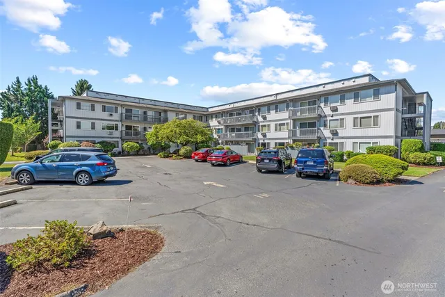 a car parked in front of a building