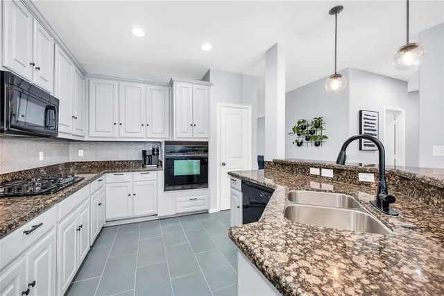 $8,000 | 6918 Webster Street, Dallas, TX 75209