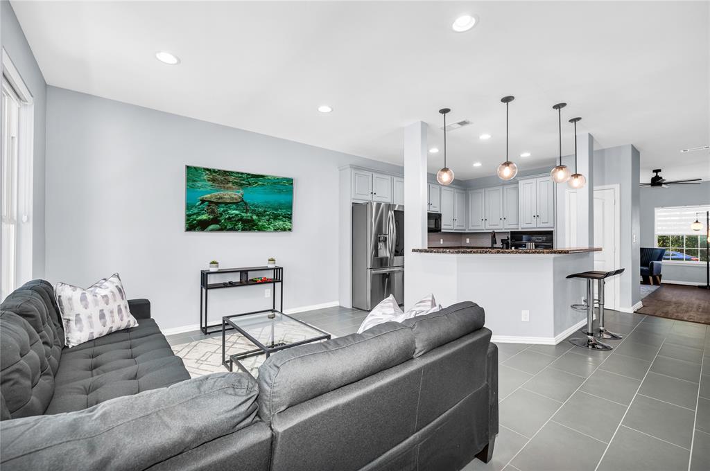 6918 Webster Street Dallas, TX 75209 - Photo 13 of 40