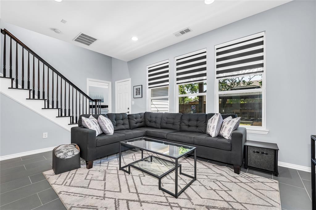 6918 Webster Street Dallas, TX 75209 - Photo 14 of 40