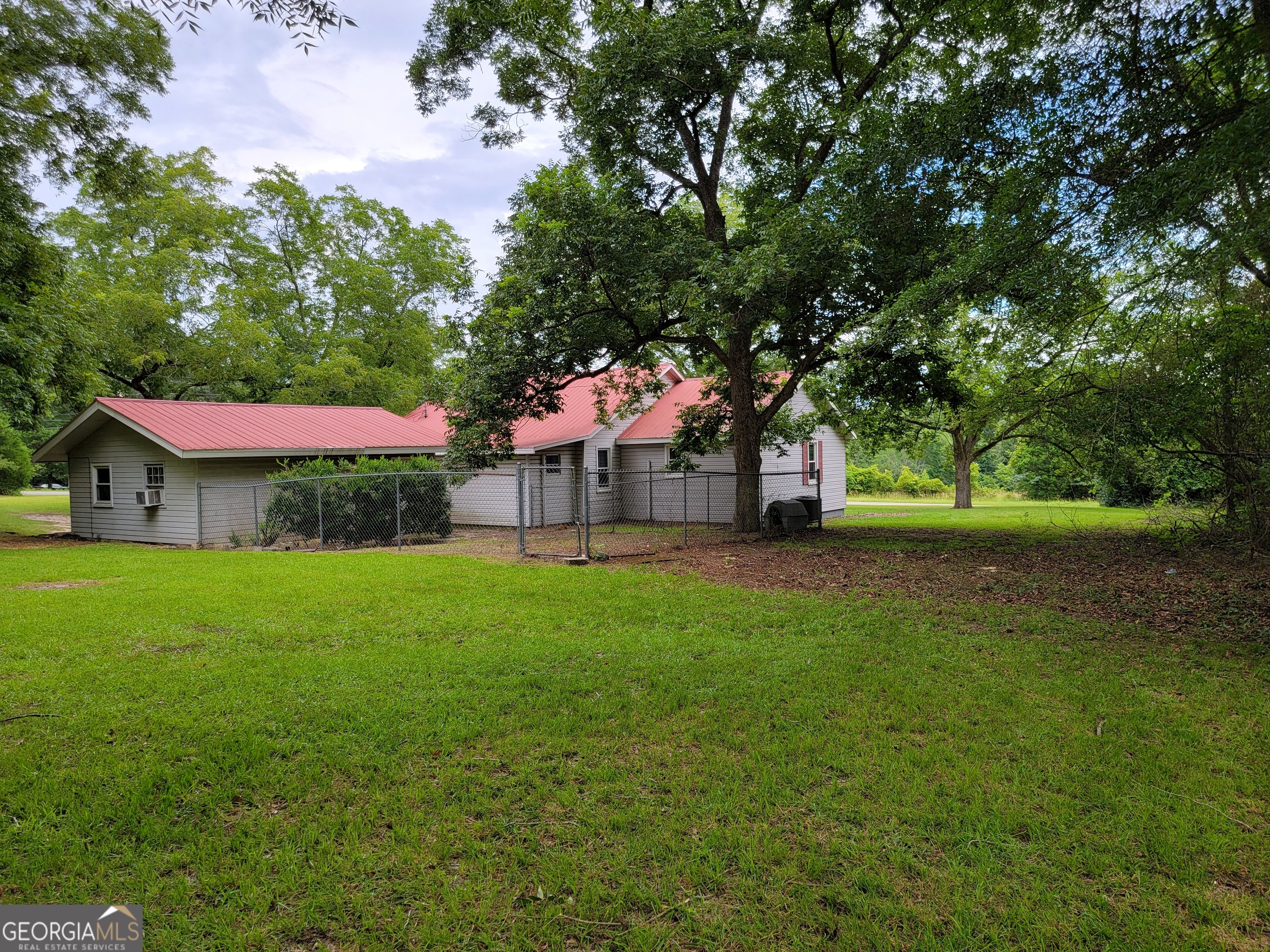 367 Mt Pleasant Church Road Gordon, GA 31031 - Photo 14 of 34