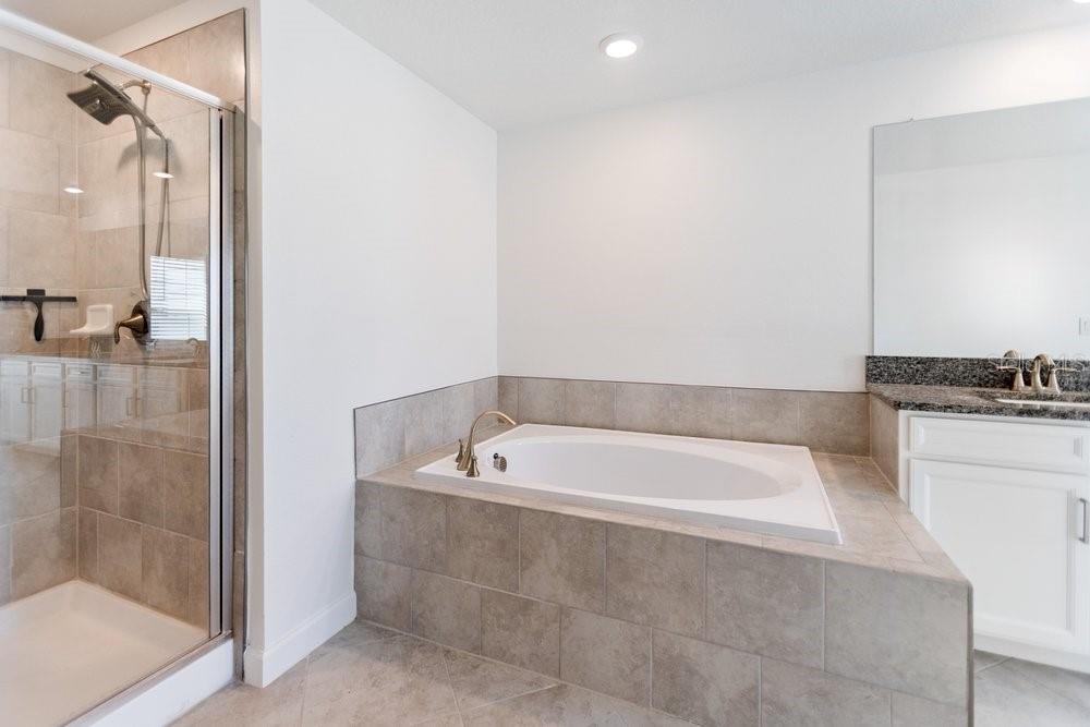 8241 Corner Pine Way New Port Richey, FL 34655 - Photo 24 of 34