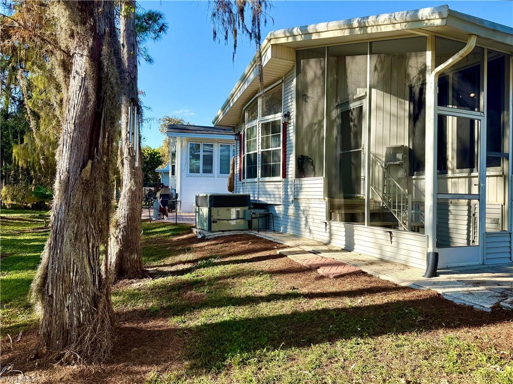 91 Vanda Sanctuary, Unit 91 Naples, FL 34114 - Photo 3 of 35