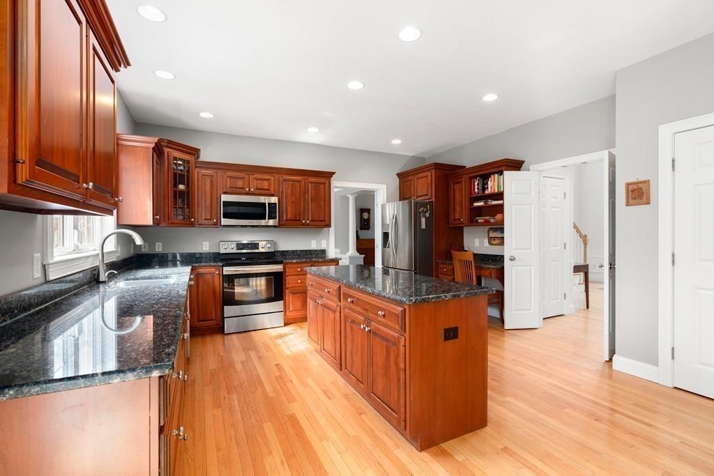 203 Ruggles Street Westborough, MA 01581 - Photo 12 of 32 Gallery Image 12