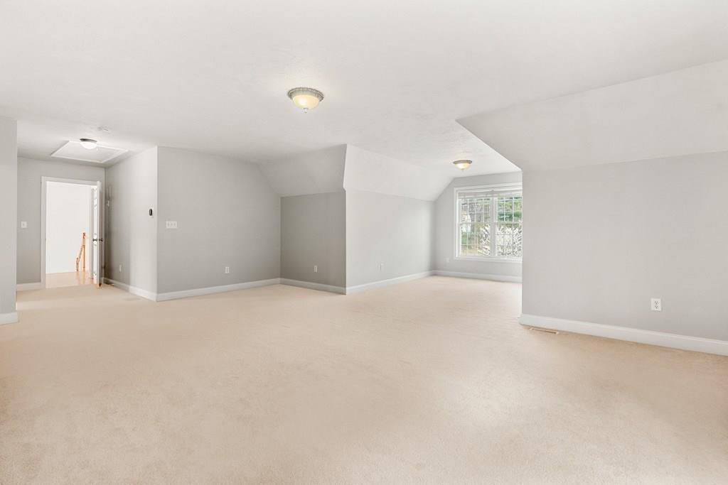 203 Ruggles Street Westborough, MA 01581 - Photo 15 of 32 Gallery Image 15