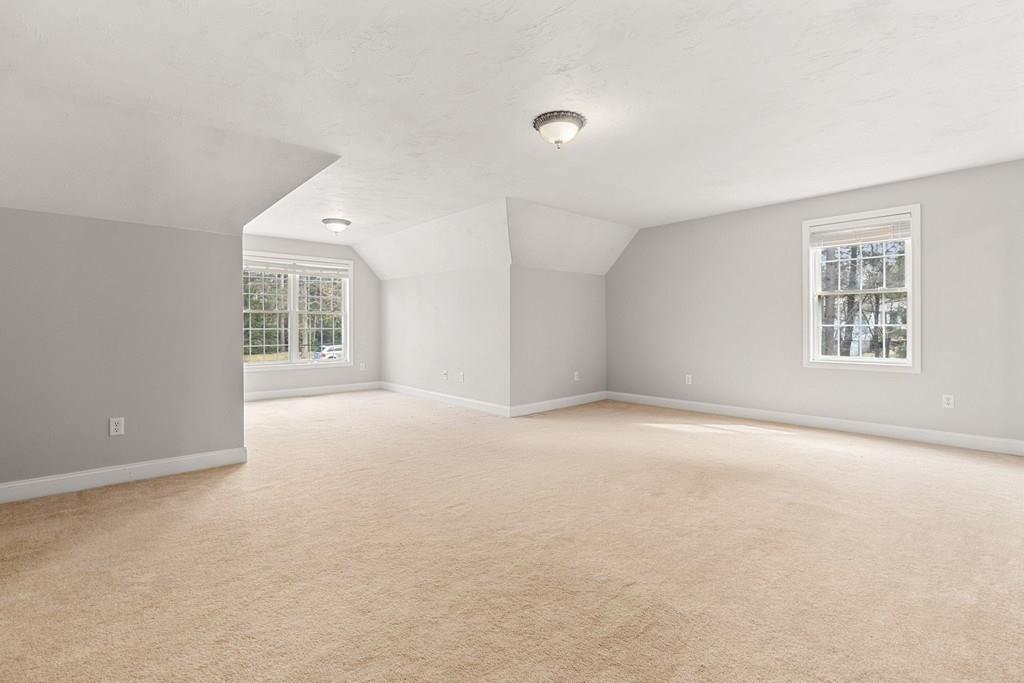 203 Ruggles Street Westborough, MA 01581 - Photo 16 of 32 Gallery Image 16