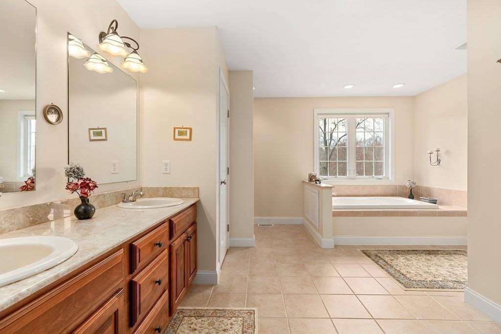 203 Ruggles Street Westborough, MA 01581 - Photo 18 of 32 Gallery Image 18
