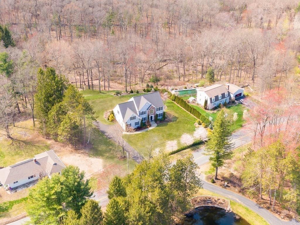 203 Ruggles Street Westborough, MA 01581 - Photo 25 of 32 Gallery Image 25