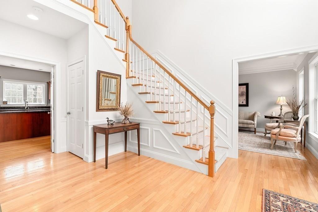 203 Ruggles Street Westborough, MA 01581 - Photo 3 of 32 Gallery Image 3
