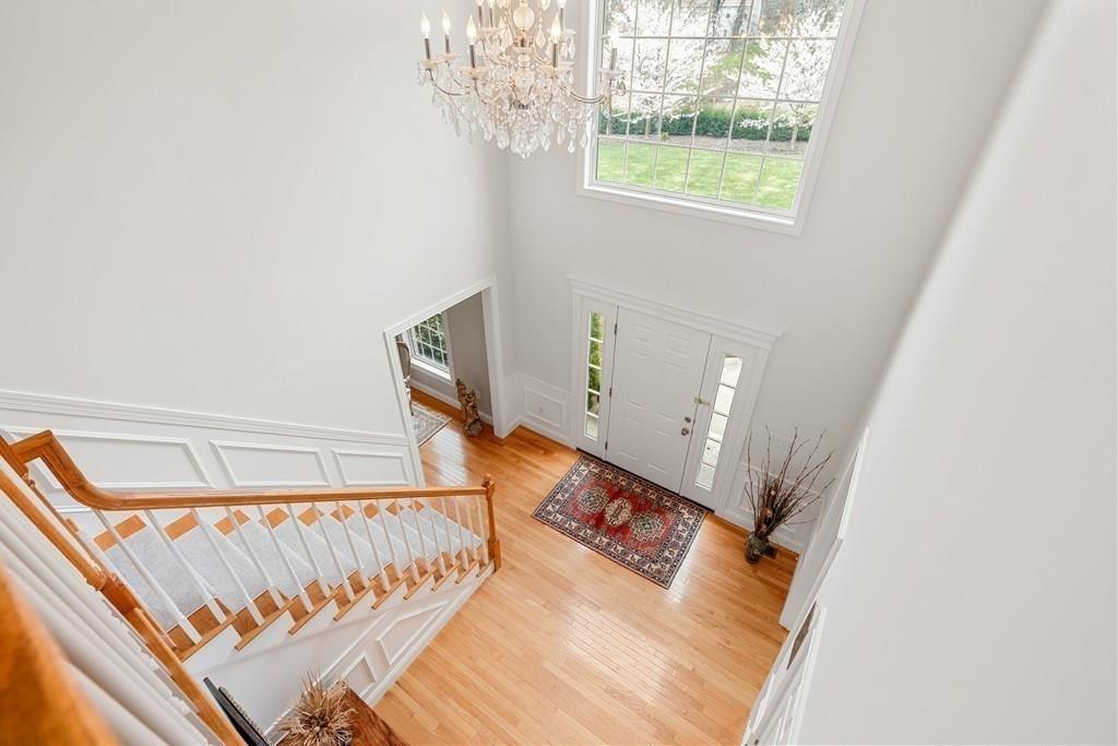 203 Ruggles Street Westborough, MA 01581 - Photo 4 of 32 Gallery Image 4