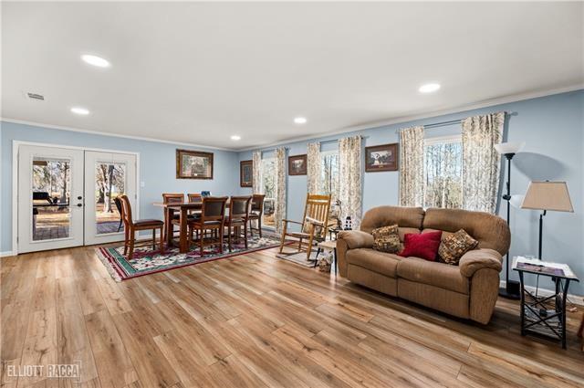 568 Hog Island Road Dry Prong, LA 71423 - Photo 9 of 22