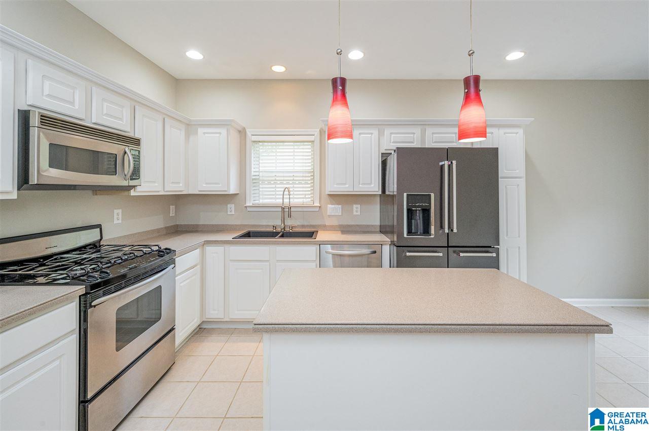 4990 Scenic View Trace Birmingham, AL 35244 - Photo 10 of 44