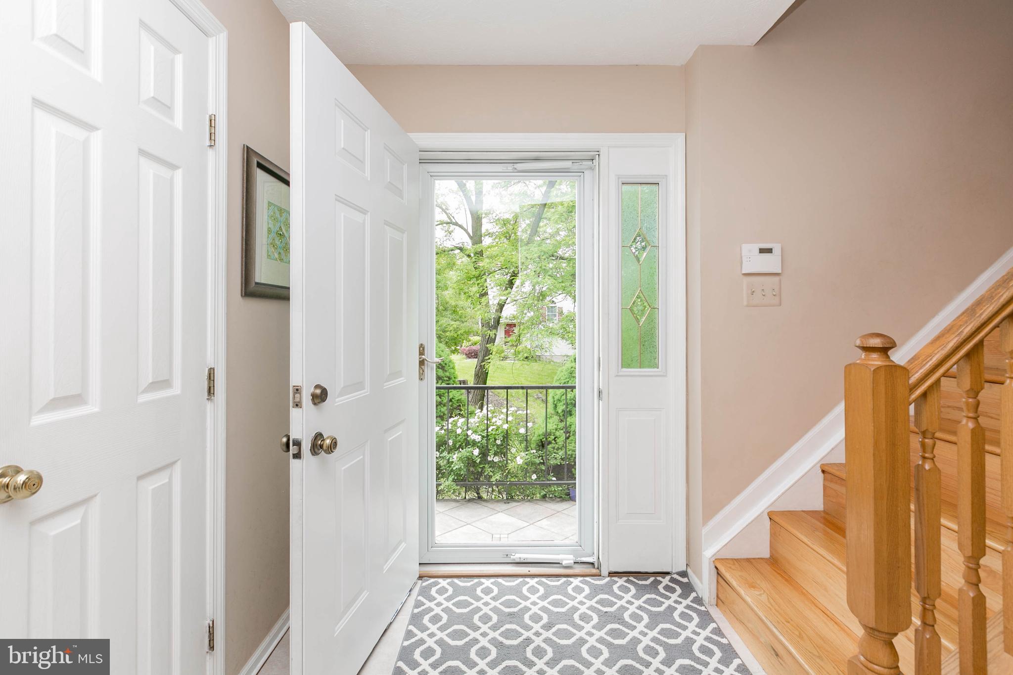 2012 Masters Drive Baltimore, MD 21209 - Photo 4 of 40