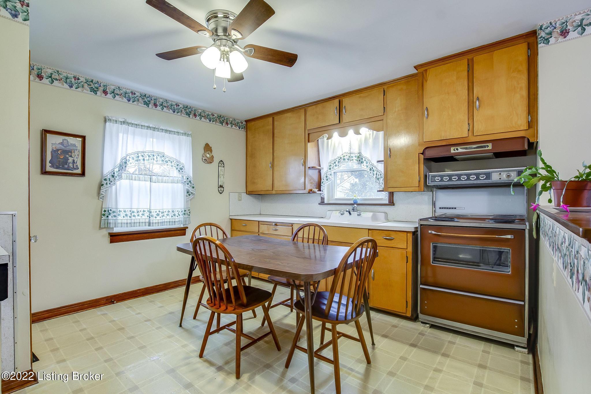 3005 Ralph Avenue Louisville, KY 40216 - Photo 11 of 52 3005_RalphAve_40216_110