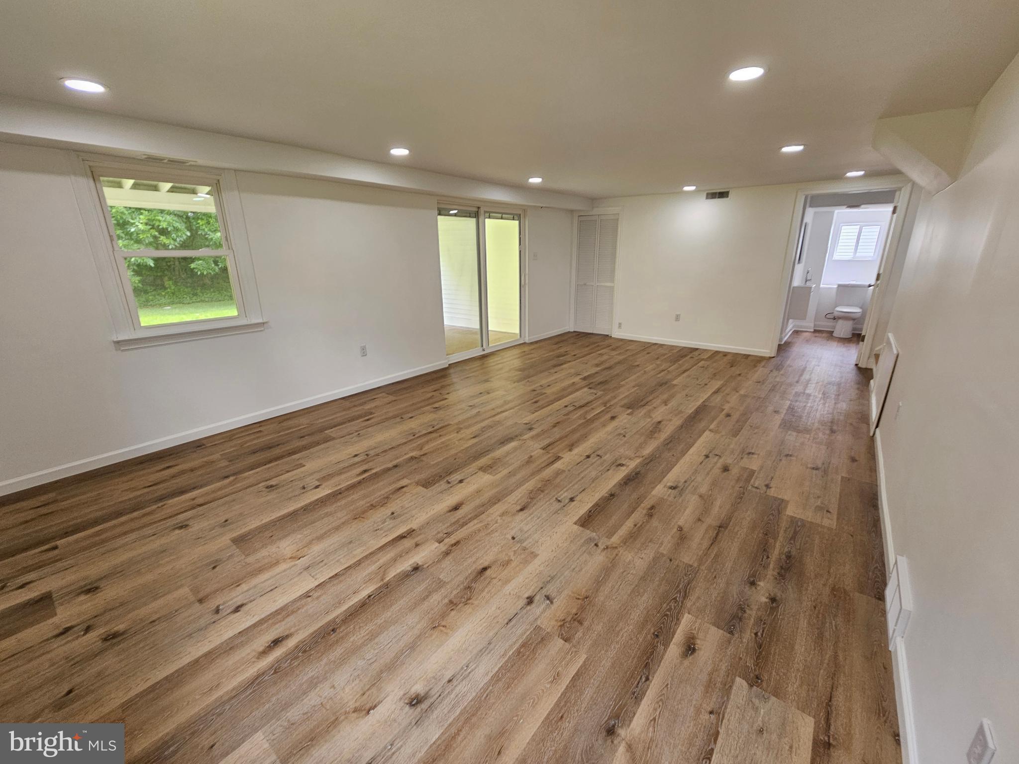 2921 Senak Road Abington, PA 19001 - Photo 33 of 68