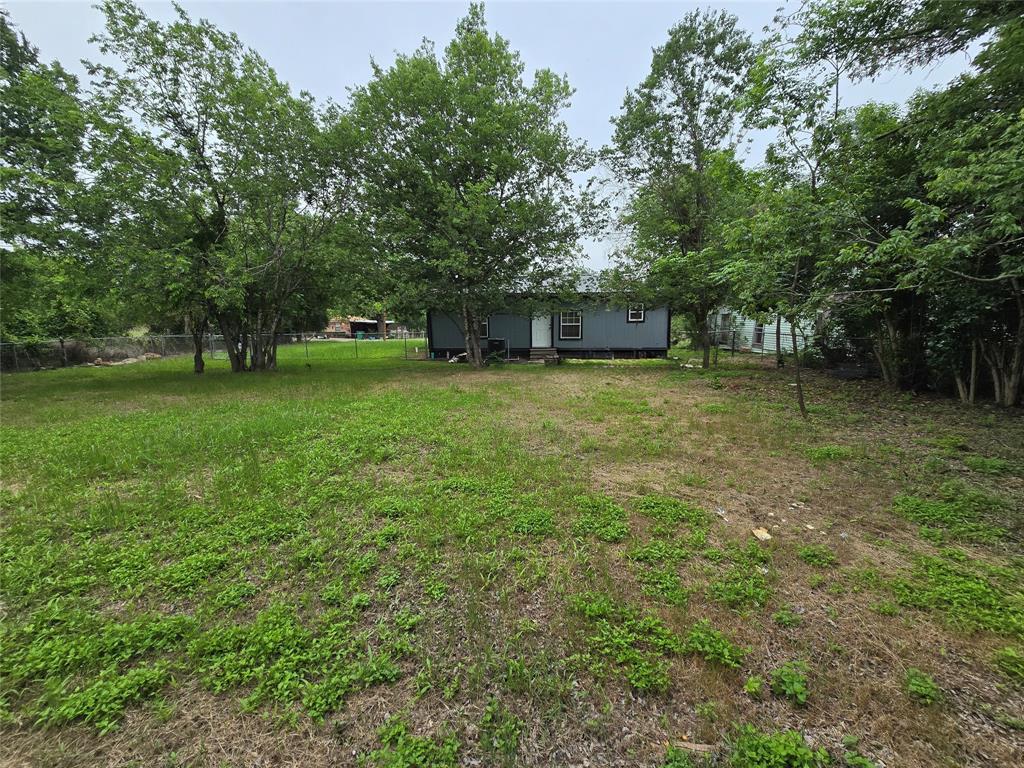 806 South Rusk Avenue Cameron, TX 76520 - Photo 11 of 12
