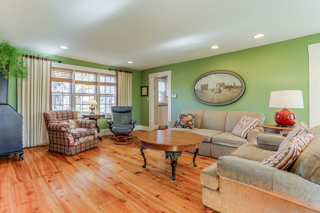 210 Hampden Road East Longmeadow, MA 01028 - Photo 11 of 30 Gallery Image 11