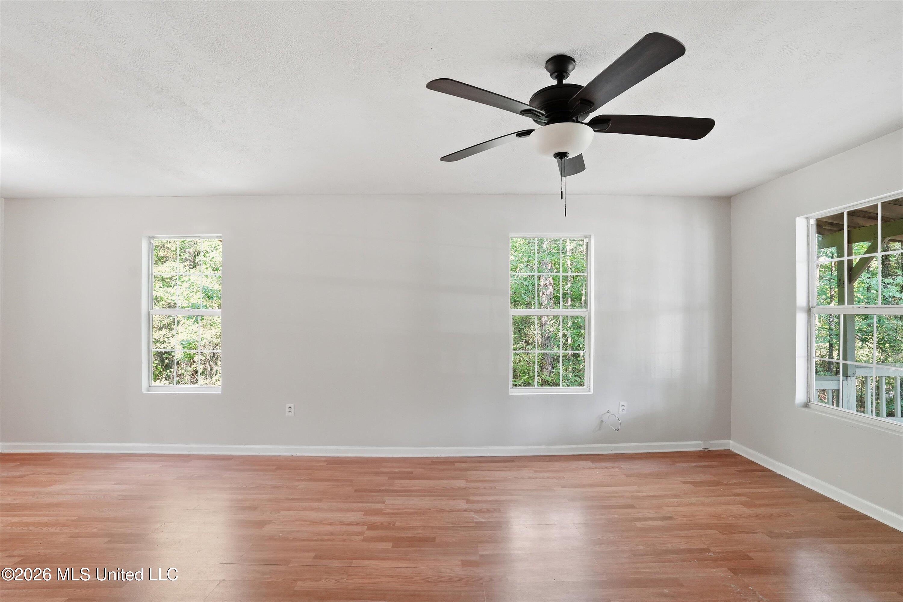 619 West Sunset Drive Brandon, MS 39042 - Photo 11 of 25 10-619_W_Sunset_Dr_009