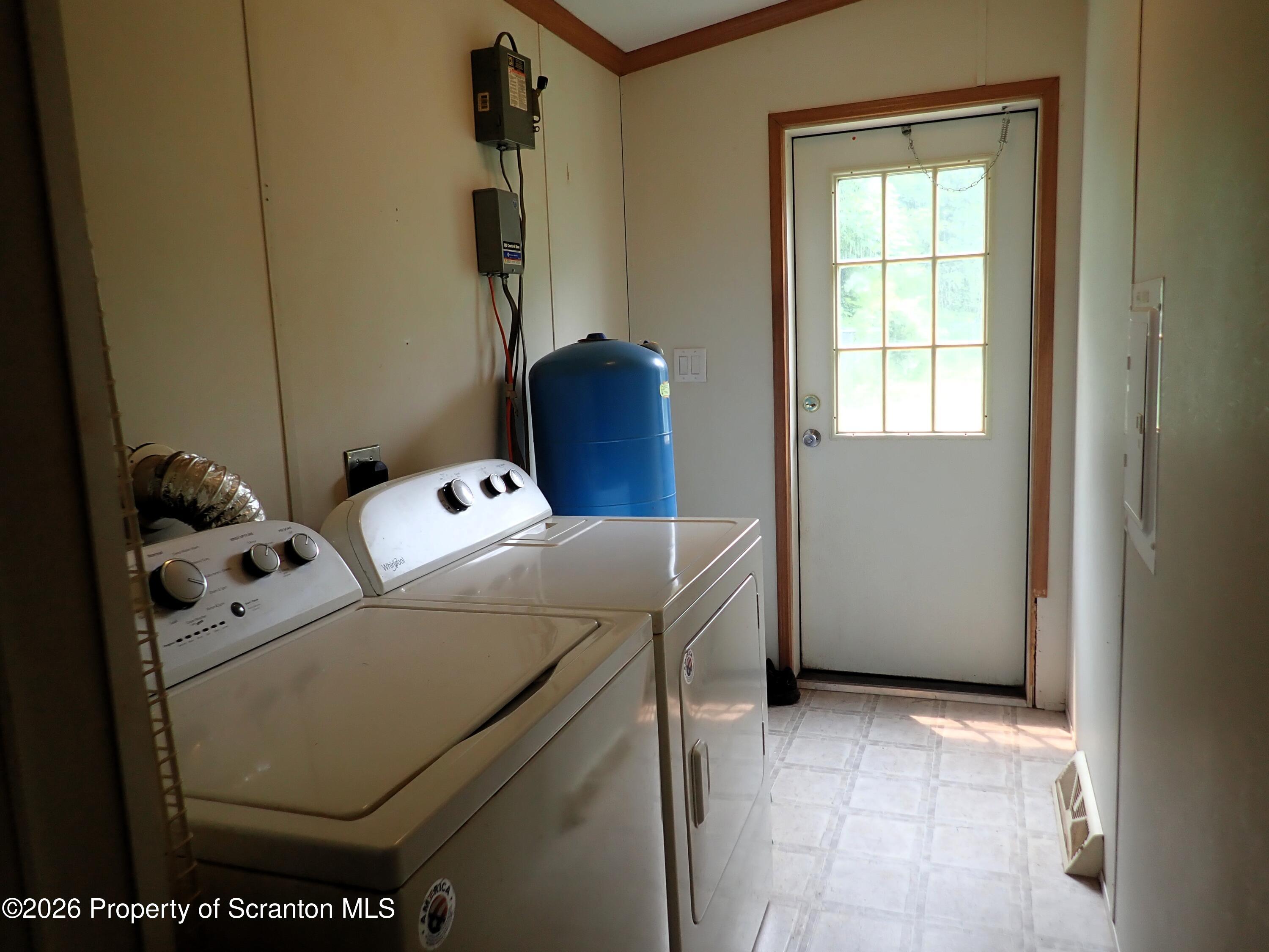 5582 Bolles Road Montrose, PA 18801 - Photo 36 of 41 Laundry