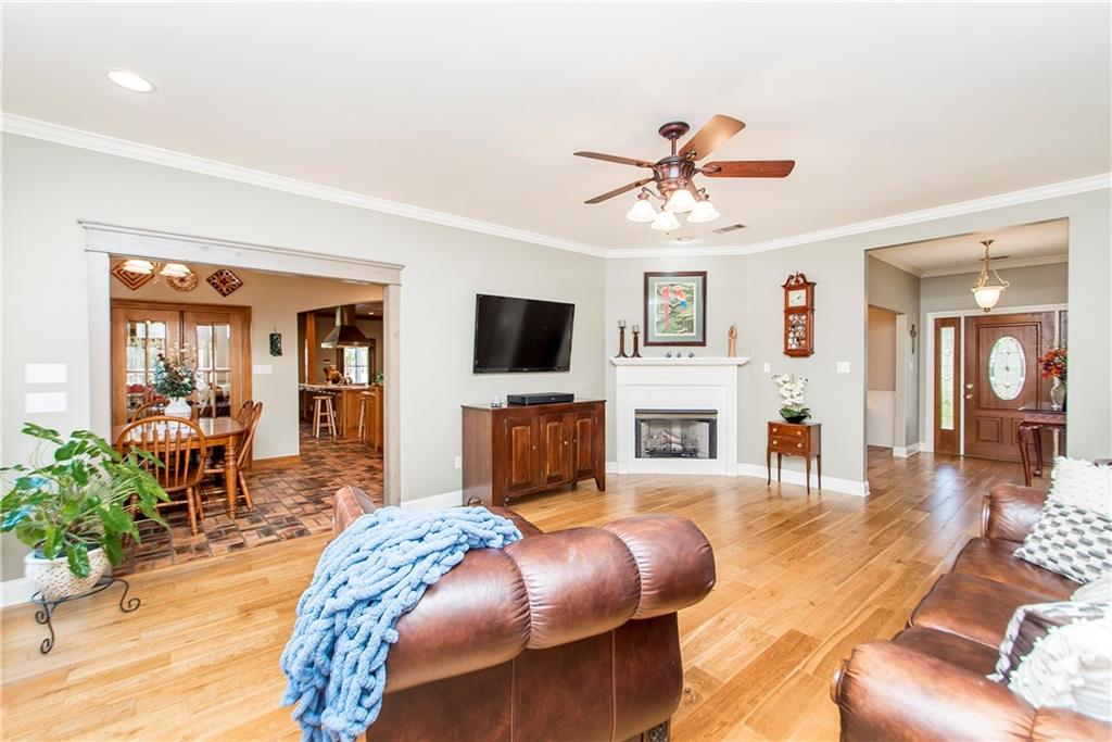 23161 Lowe Davis Road Covington, LA 70435 - Photo 11 of 40 Gallery Image 11