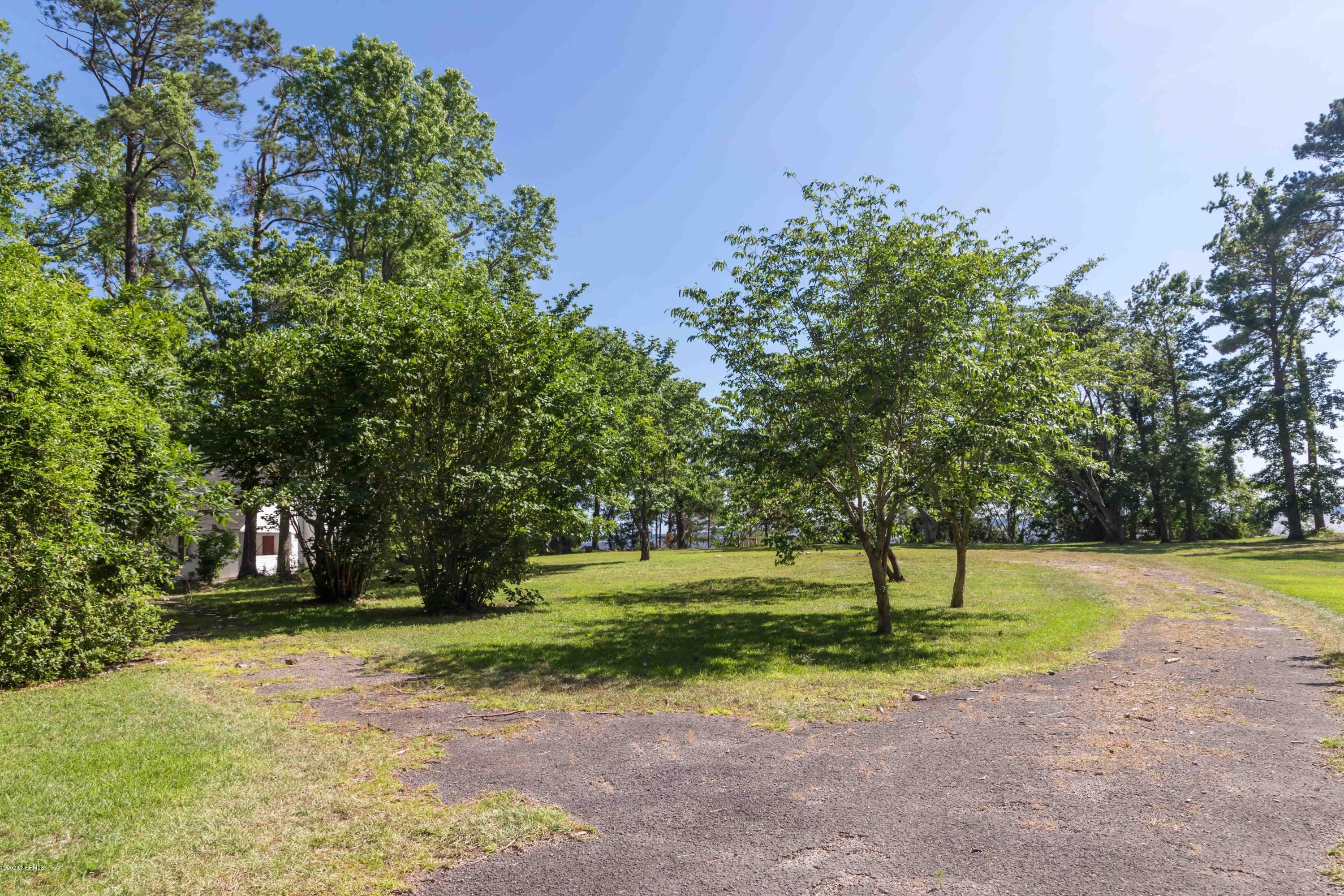 601 Raymond Road Arapahoe, NC 28510 - Photo 8 of 18 8_5ed40ad183261_8500