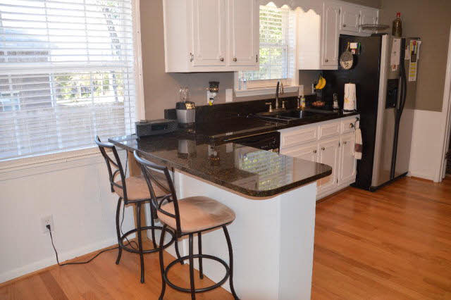 4 Yankee Trove Daphne, AL 36527 - Photo 7 of 33 bar in kitchen