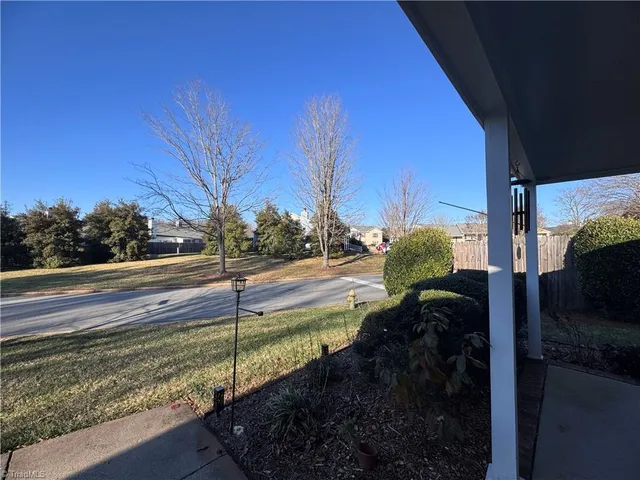 $1,450 | 814 Guilford College Road, Greensboro, NC 27409