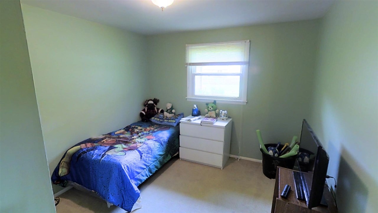 809 East Cooper Road Muncie, IN 47303 - Photo 4 of 15 Gallery Image 4