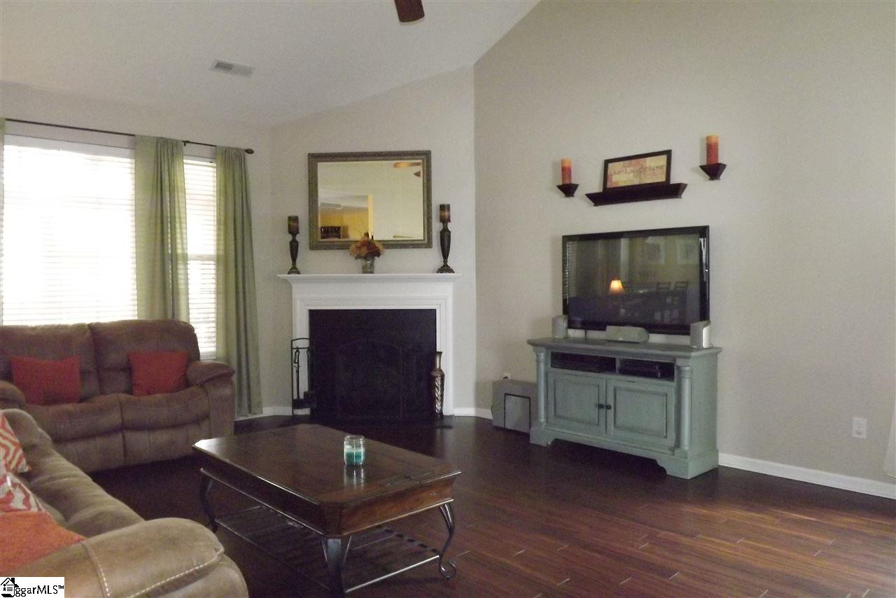 4 Augustine Court Fountain Inn, SC 29644 - Photo 9 of 30 Gallery Image 9